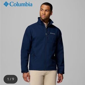 Columbia Men's Navy Blue Ascender Softshell Jacket